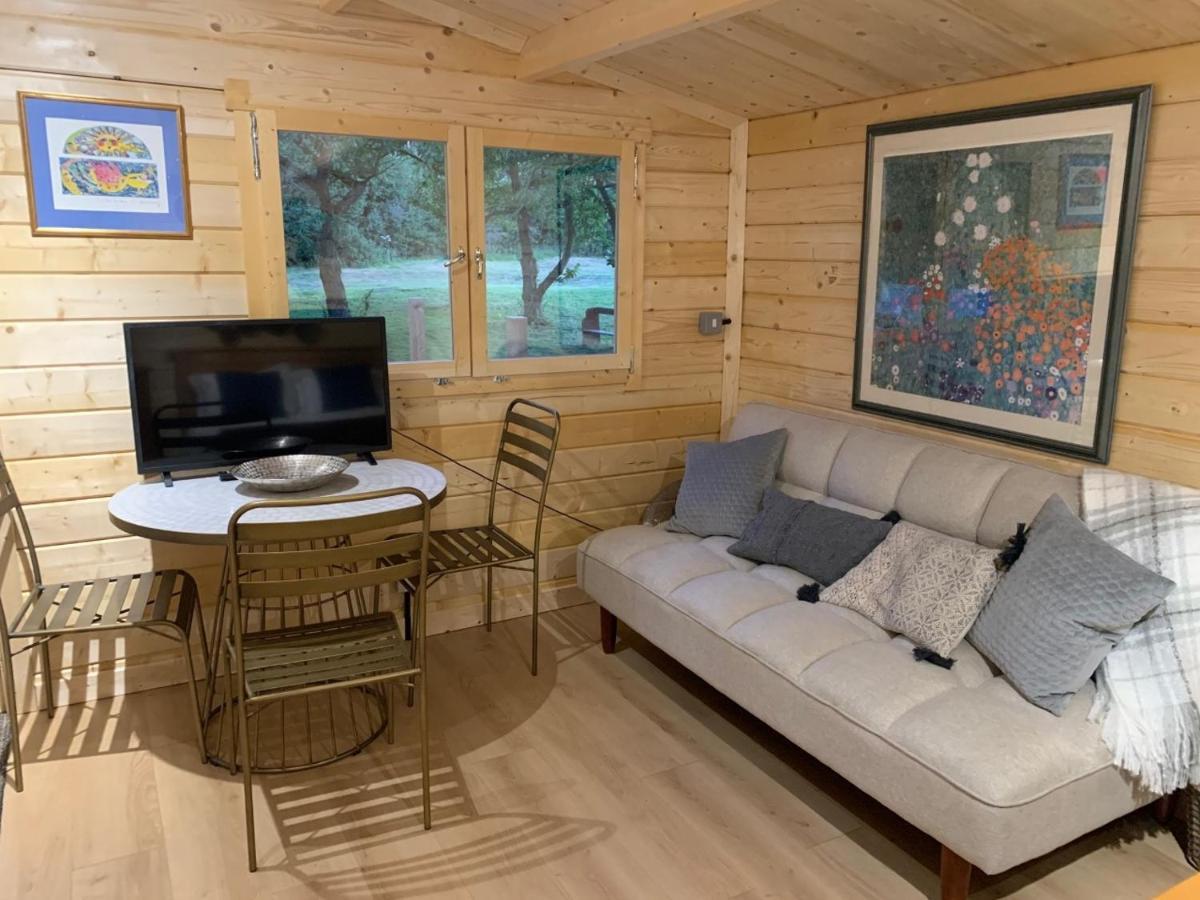 Truly Kentish Holiday Lets Teynham Exteriör bild